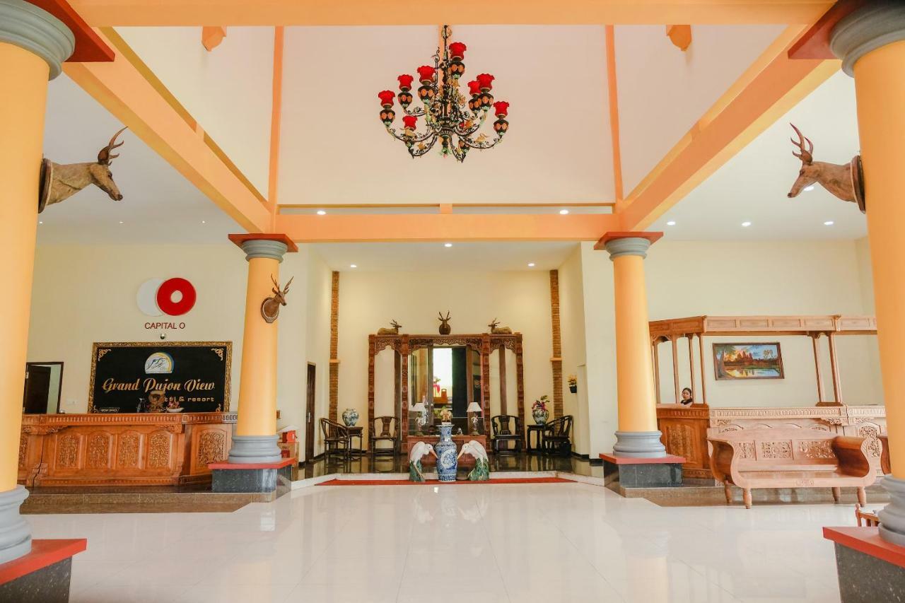 Capital O 892 Grand Pujon View Hotel And Resort Batu  Dış mekan fotoğraf