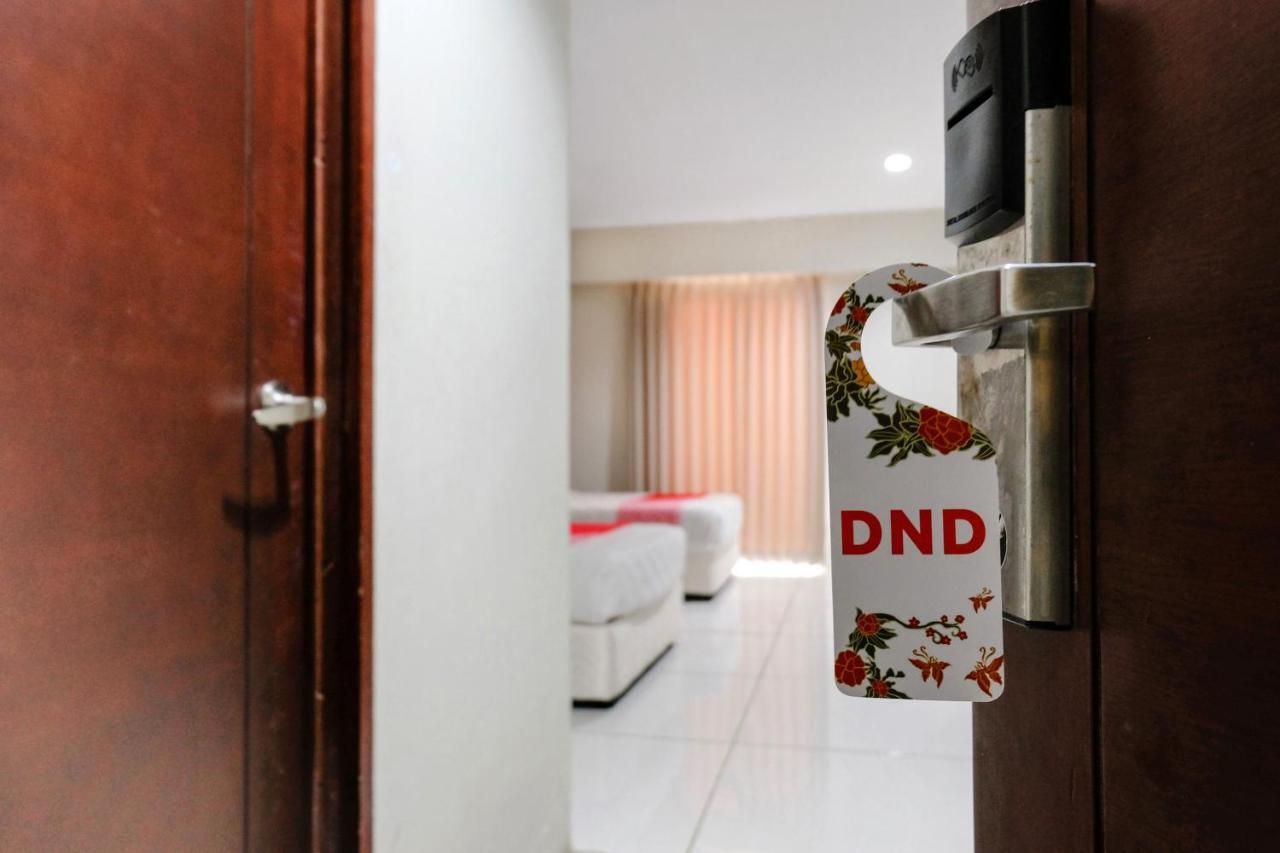 Capital O 892 Grand Pujon View Hotel And Resort Batu  Dış mekan fotoğraf