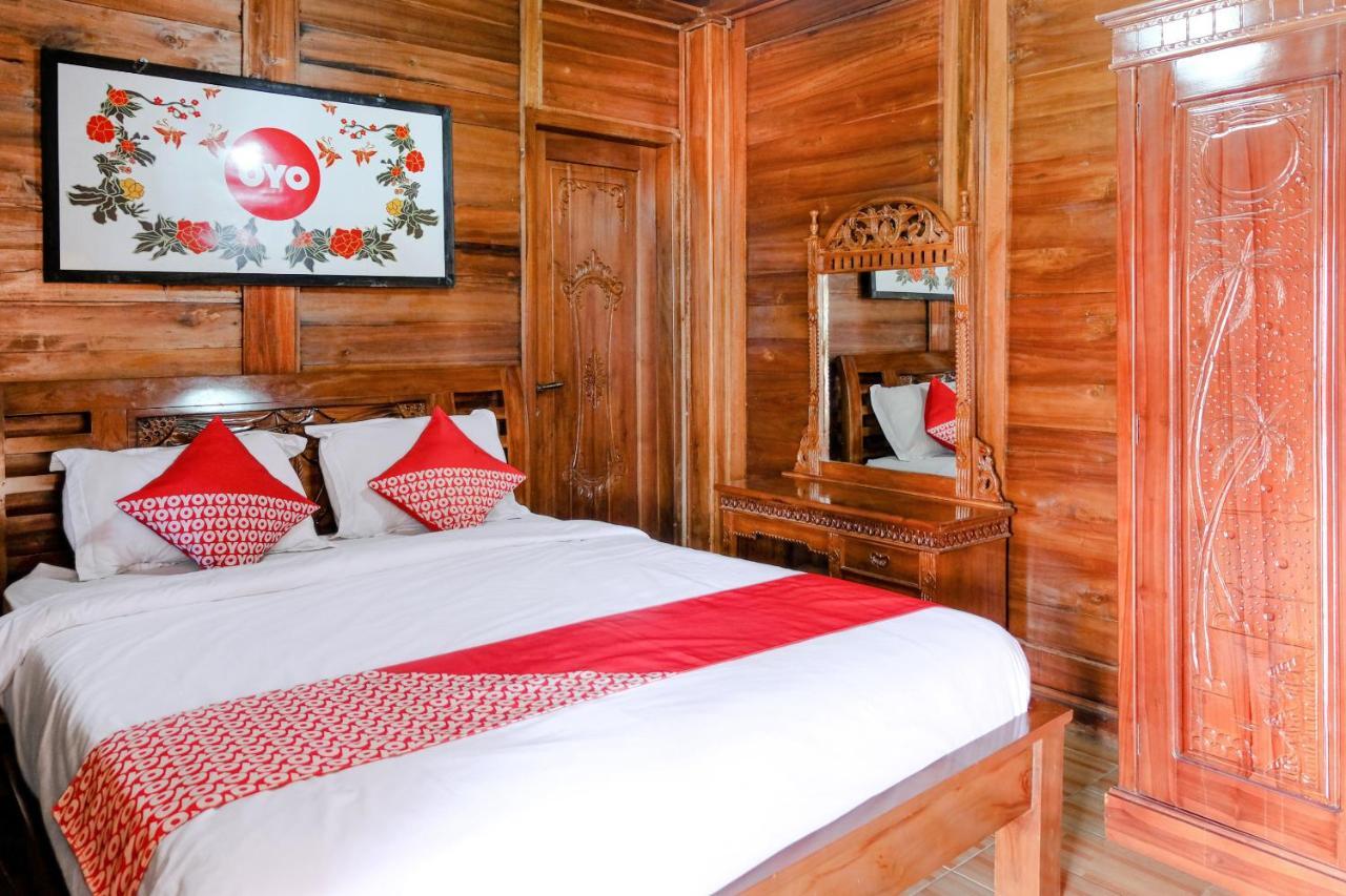 Capital O 892 Grand Pujon View Hotel And Resort Batu  Dış mekan fotoğraf