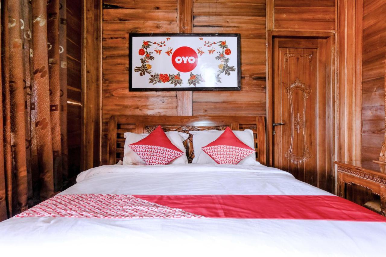 Capital O 892 Grand Pujon View Hotel And Resort Batu  Dış mekan fotoğraf